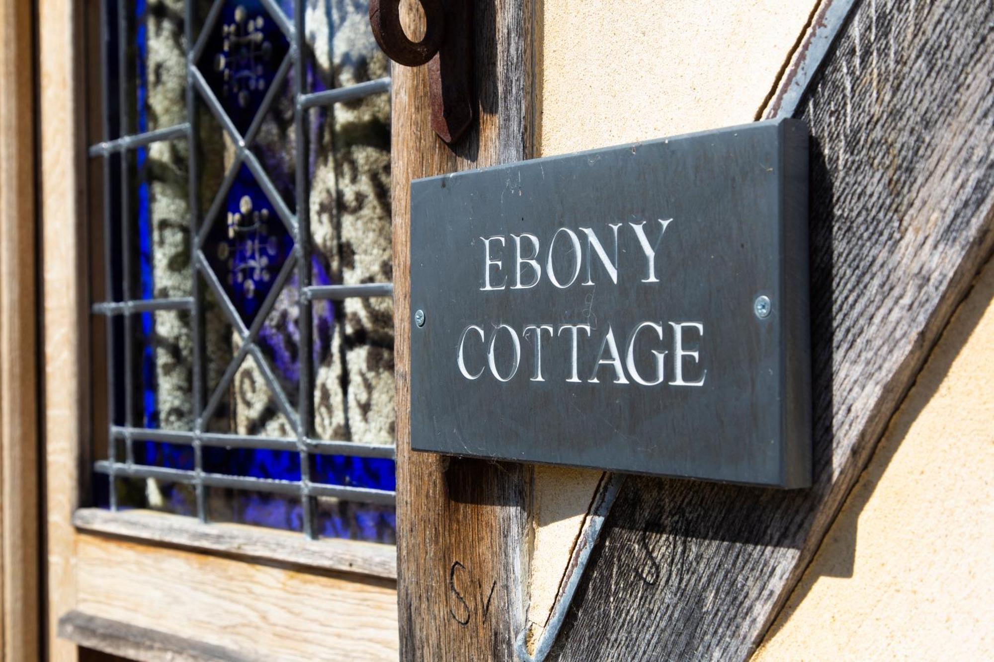 Ebony Cottage تينبوري المظهر الخارجي الصورة